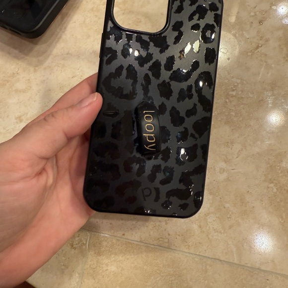 Loopy Case Black Leopard 14 pro max Case - Picture 1 of 2
